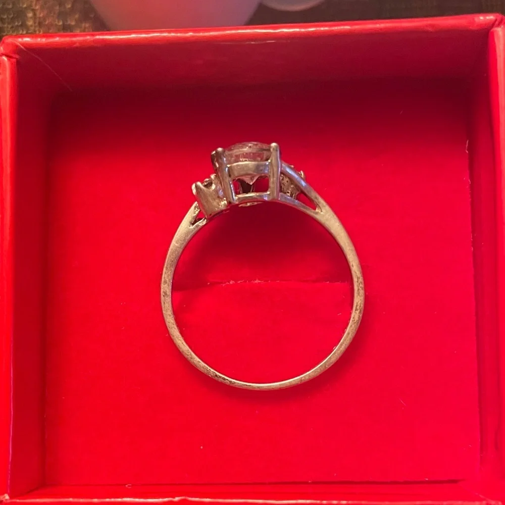 Elegant 925 Silver Ring with Clear Gemstone by Avon